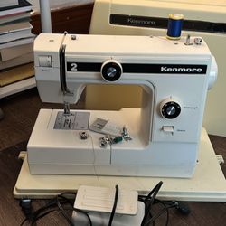 Kenmore 12 Stitch Sewing Machine
