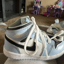 Toddler Jordan 1 Mid