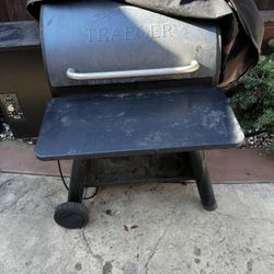 Traeger Shelf