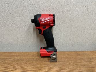 Milwaukee 2761-20 M18 FUEL SURGE 18V Lithium-Ion Brushless Cordless 1/4 in. Hex Impact Driver (Tool-Only)