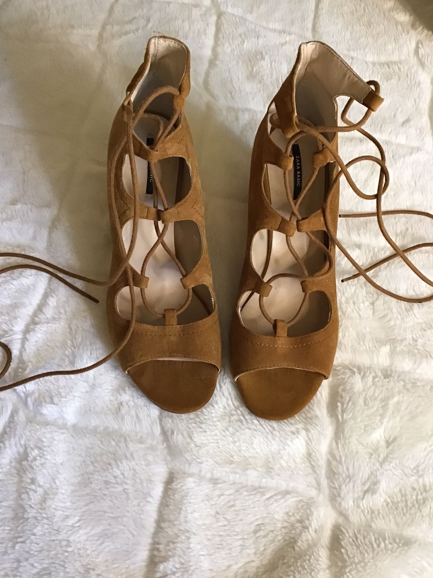 ZARA SUEDE TAN LACE UP WEDGES SIZE 8