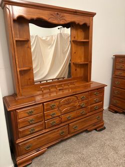 Mirror hutch with shelves