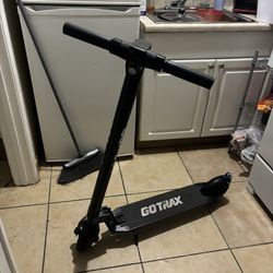 E-SCOOTER!!! $200!!!!!LIKE NEW! TO BIG FOR MY SON