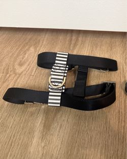 Henri Bendel pet harness