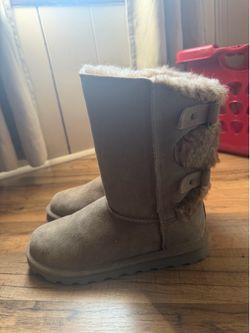 Bearpaw boots