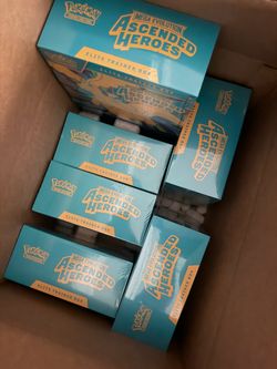 Pokemon Ascended Heros ETB