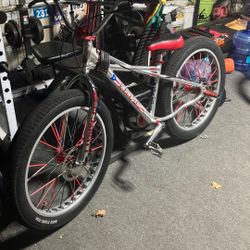 🔥🔥Costom Se Fat Quad (negotiable)