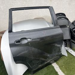 Passenger Side Rear Door For Toyota Highlander 20-23