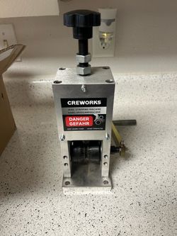 Wire stripper