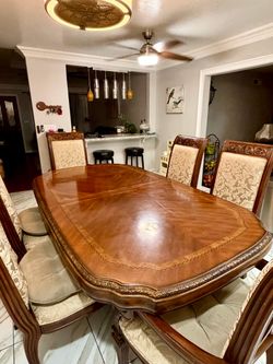 Kitchen Table