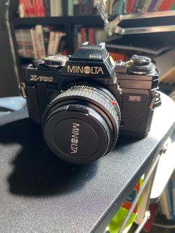 Minolta X-700 Film Camera