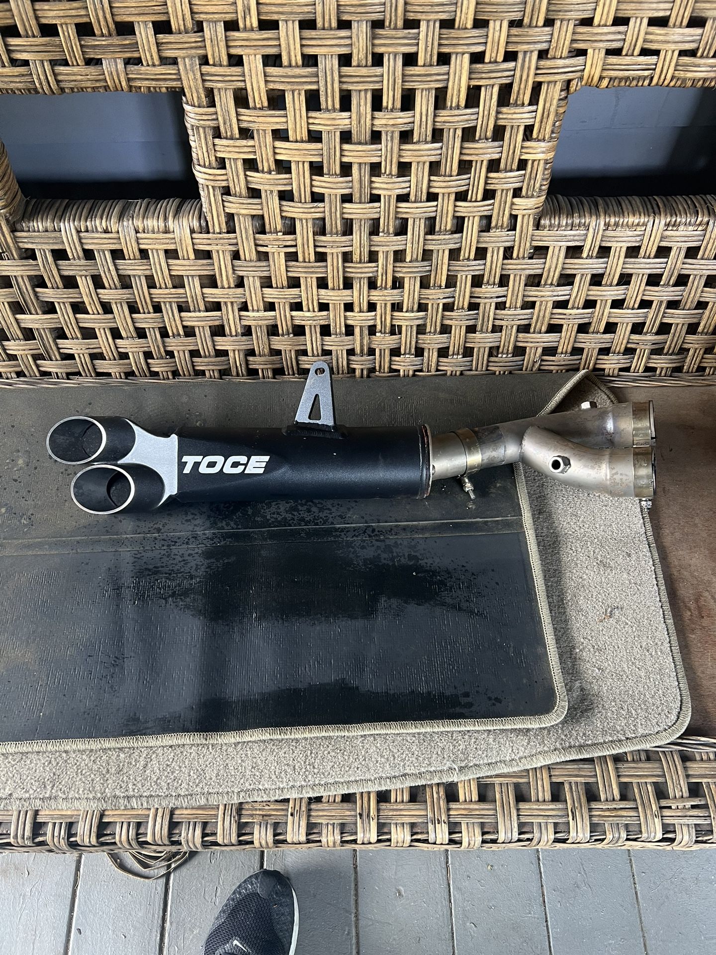 Toce exhaust tip