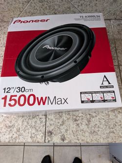 New 12 Inch pioneer Shallow Subwoofers.