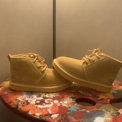 UGG Boots size 3 Brand New 