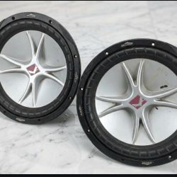 2 Kicker CVR 12" Subwoofer with Box 07CVR124