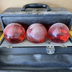 RED COMET FIRE EXTINGUISHER GRENADE SET + CASE 