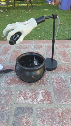 Green Light Mist Maker Halloween Cauldron New