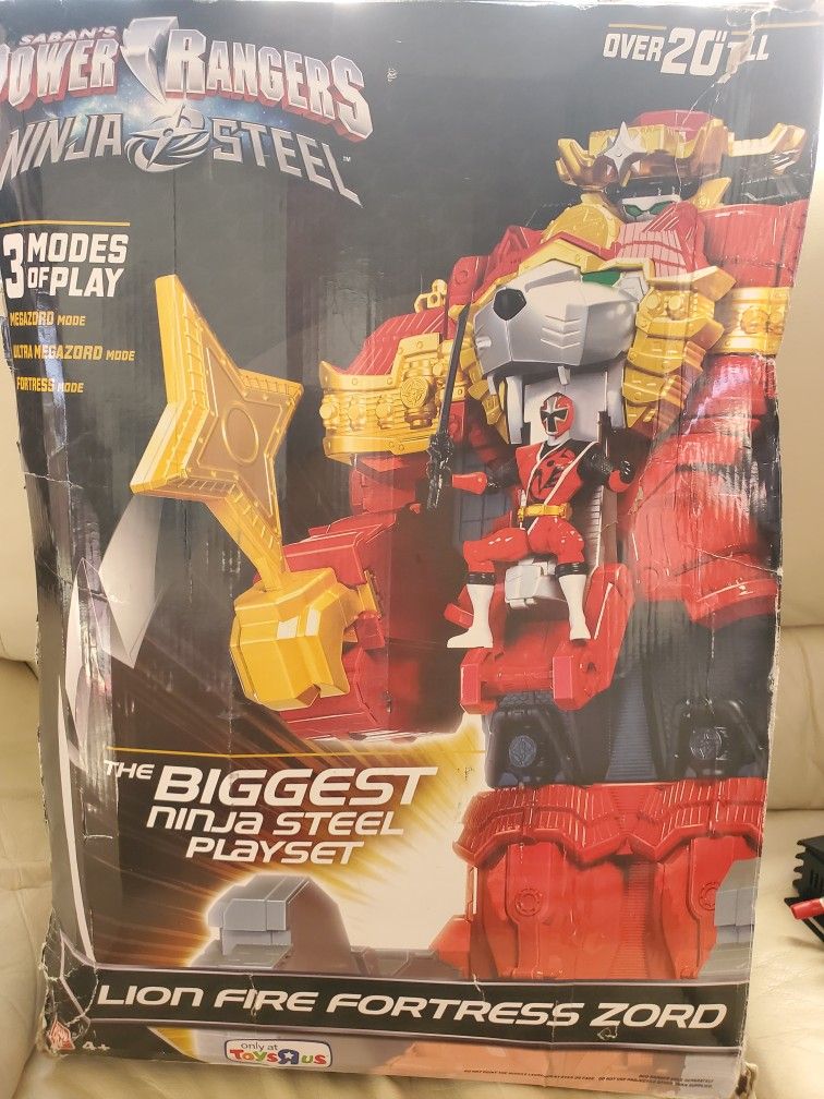 Brand New (Open Box) Power Rangers Ninja Steel Lion Fire Fortress Zord Exclusive Playset