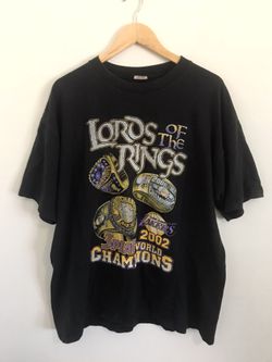 Vintage Lakers 3Peat T-shirt Lord of The Rings 💫