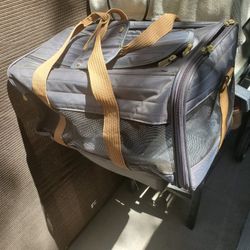 Pet Carrier. New. Used 1 Time. Jack Russel Fit It