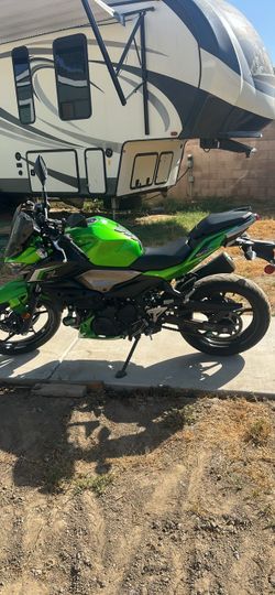 Kawasaki Z500 Motorcycle