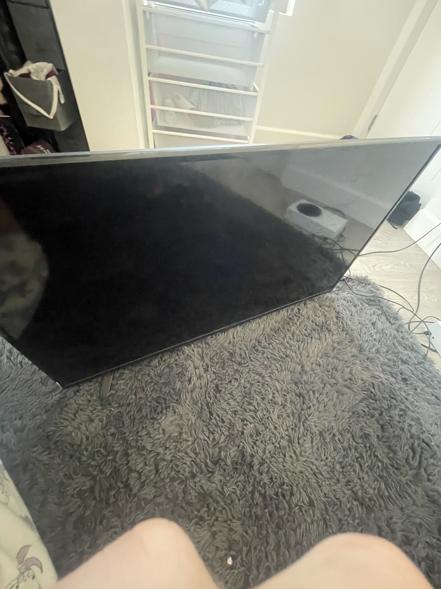 Roku 40” 1080p Full HD Flat Screen