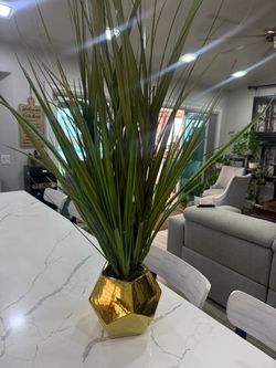 Home decor vase