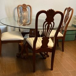 Glass Table And Chairs 
