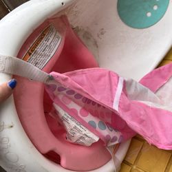 Girl Bath Tub Just Needs To Be Washed 