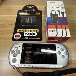 PSP 3000 With 100 Games Installed.                 Z05
