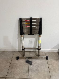 Telescopic ladder - new - 16.5 feet