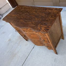 Antique Tiger Oak Dresser w/ Detachable Beveled Swivel Mirror 