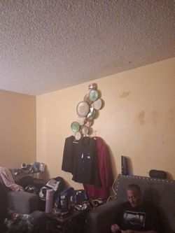 Metal wall decor