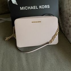 Brand New Michael Kors Crossbody 