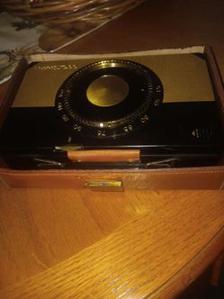 Vintage Transistor Radio with Leather Case