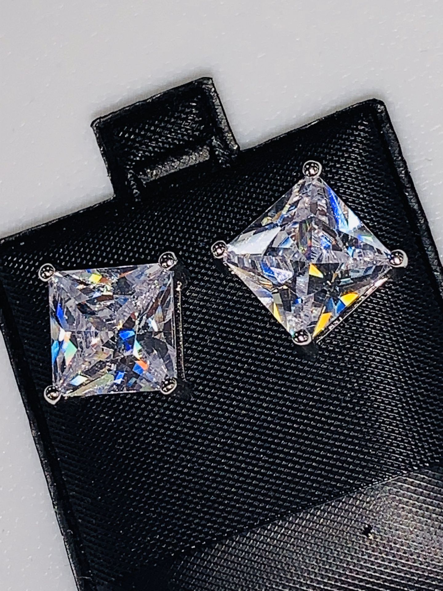 22k stainless steel earrings set with lab diamonds