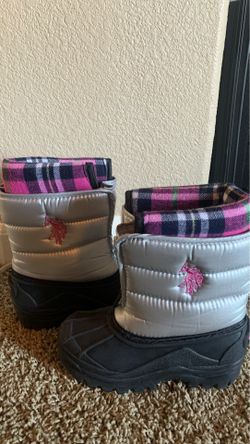Girls U.S Polo Snow Boots Size 10 (New)