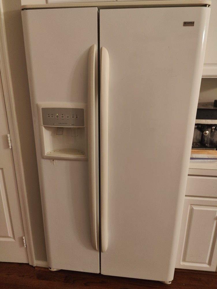 Kenmore Elite Series Refrigerator 