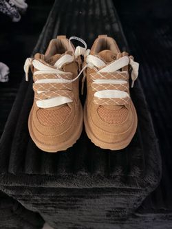 Ugg Lowmel