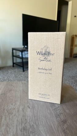 Brand new - Willow Tree Figurine