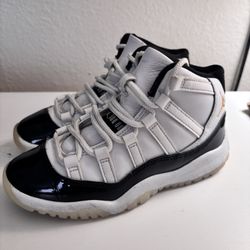 Kids Retro Jordan 11s