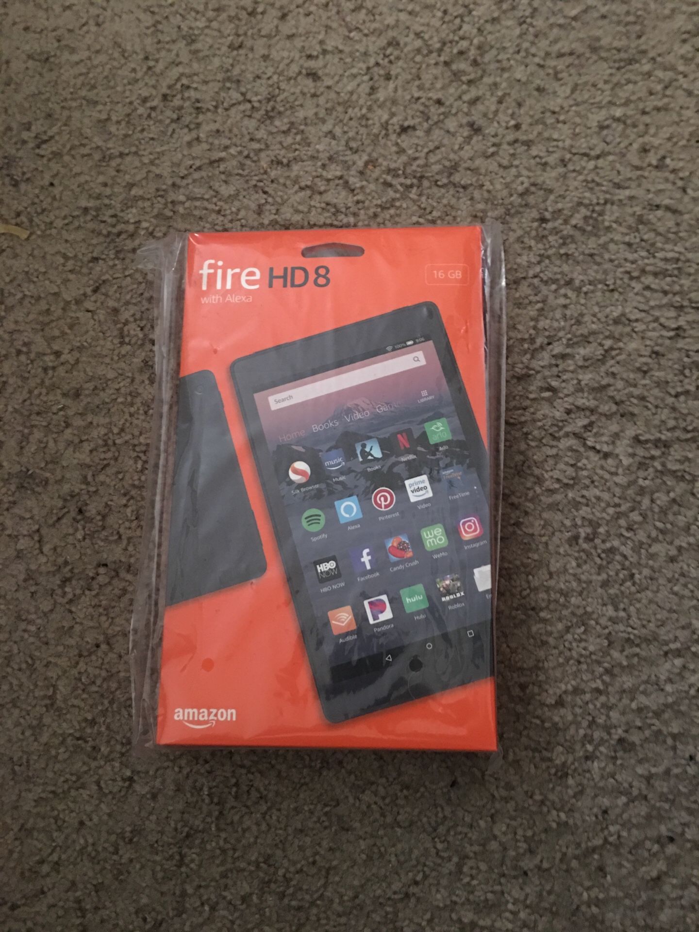 Fire HD8 tablet 16 GB(black)