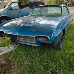 1963 Ford Thunderbird