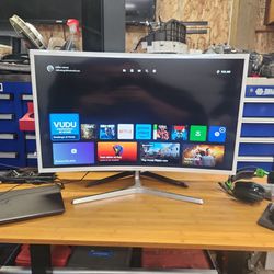 32 Inch Samsung Curved Monitor