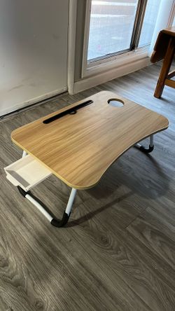 Lap desk