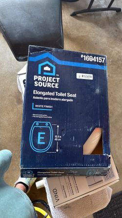 Elongated Toilet Seat !! New