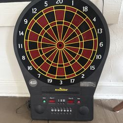 Arachnid Electronic Dart Board Game