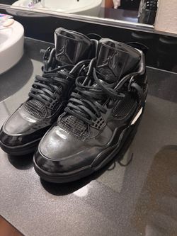 Jordan 4s