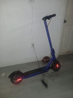 Electric scooter