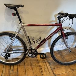Cannondale Mountain Bike